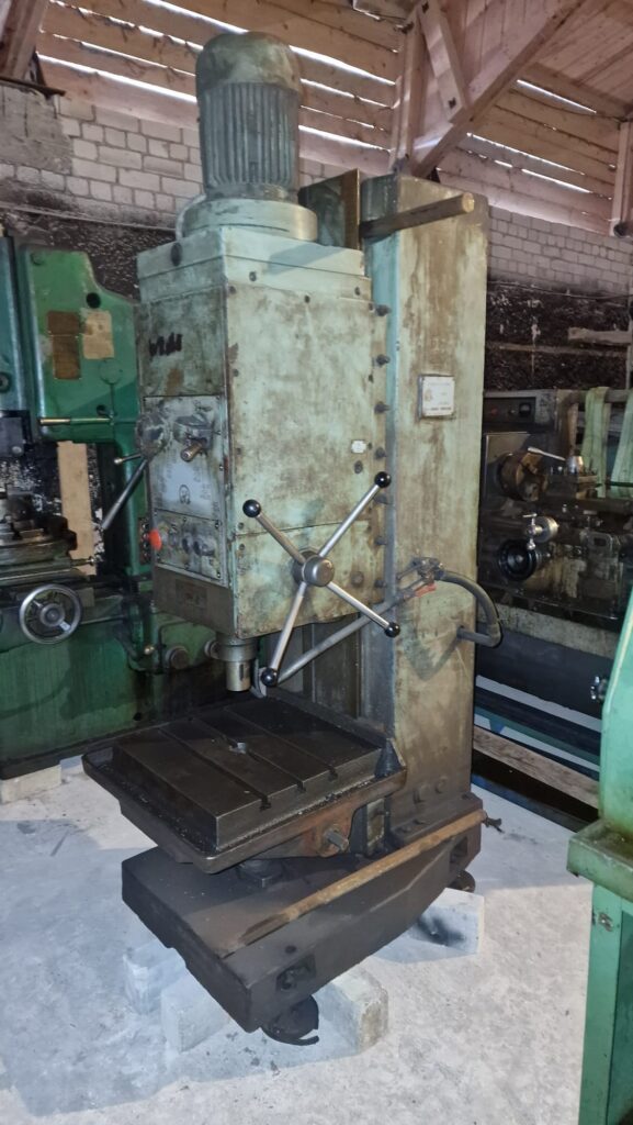 Drilling Machine 2C132
