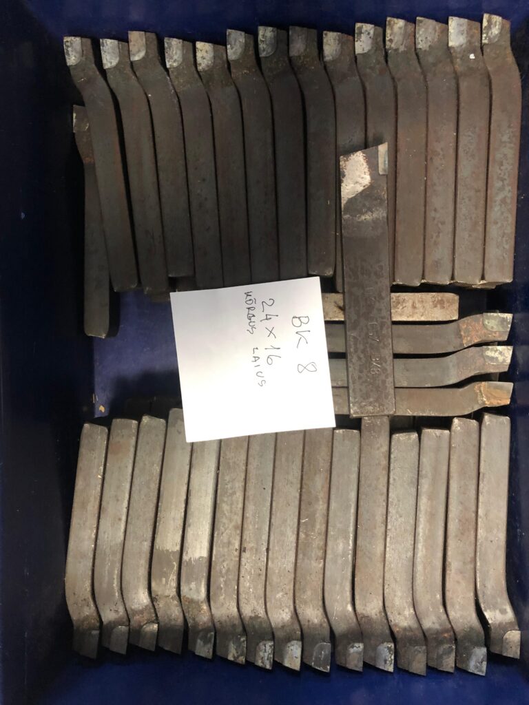 24mm ja 25mm Treiterad – Carbide Brazed Turning Tools