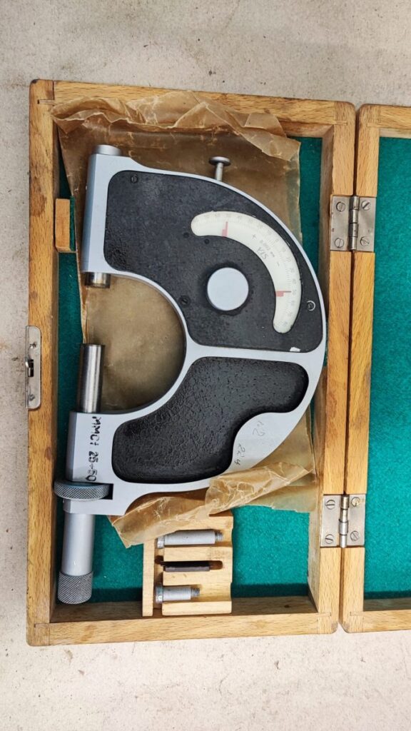 Mikromeeter / Micrometer / Микрометр